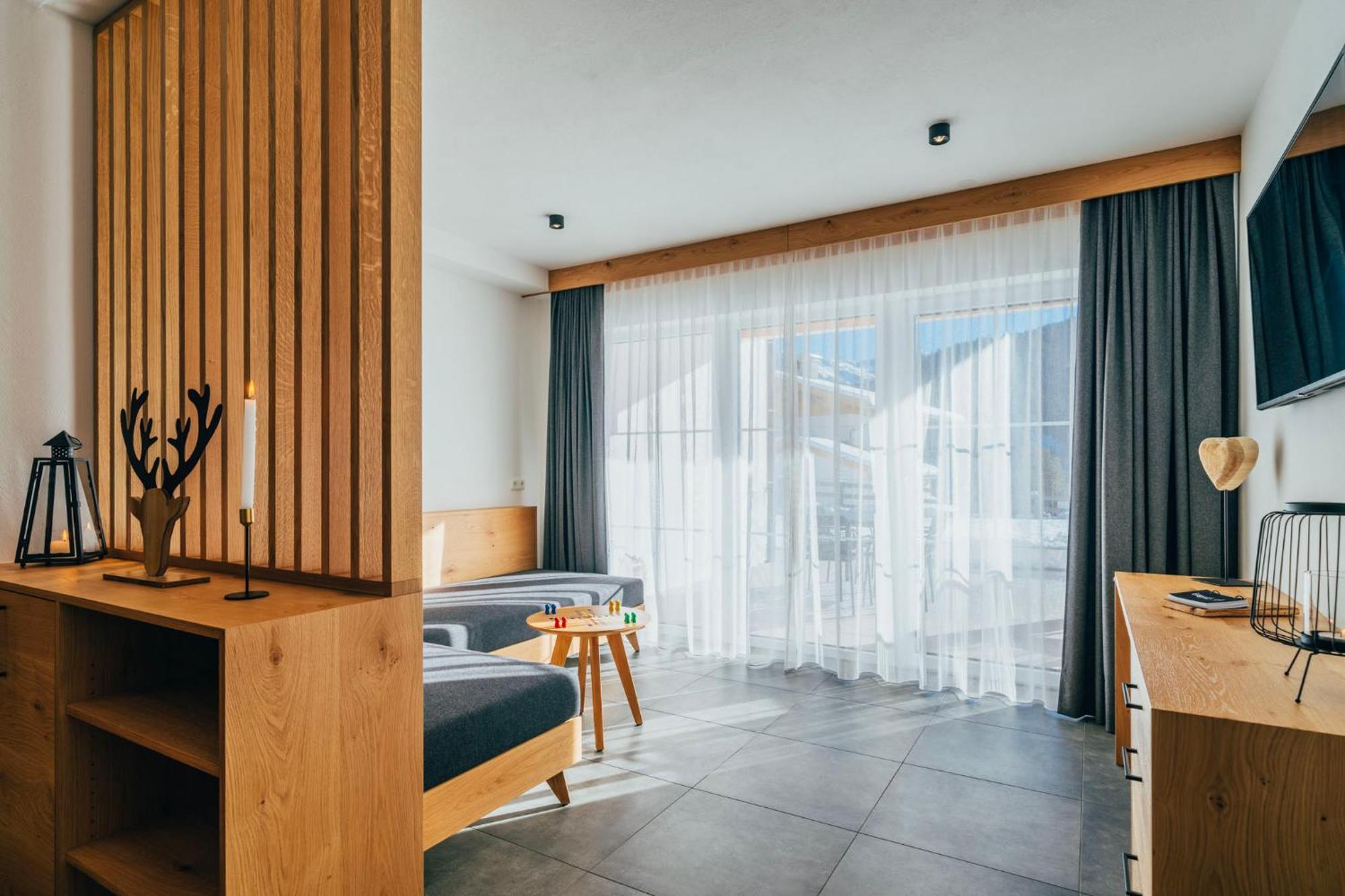 Tillga Glueck - 4 Stars Obertilliach Zewnętrze zdjęcie