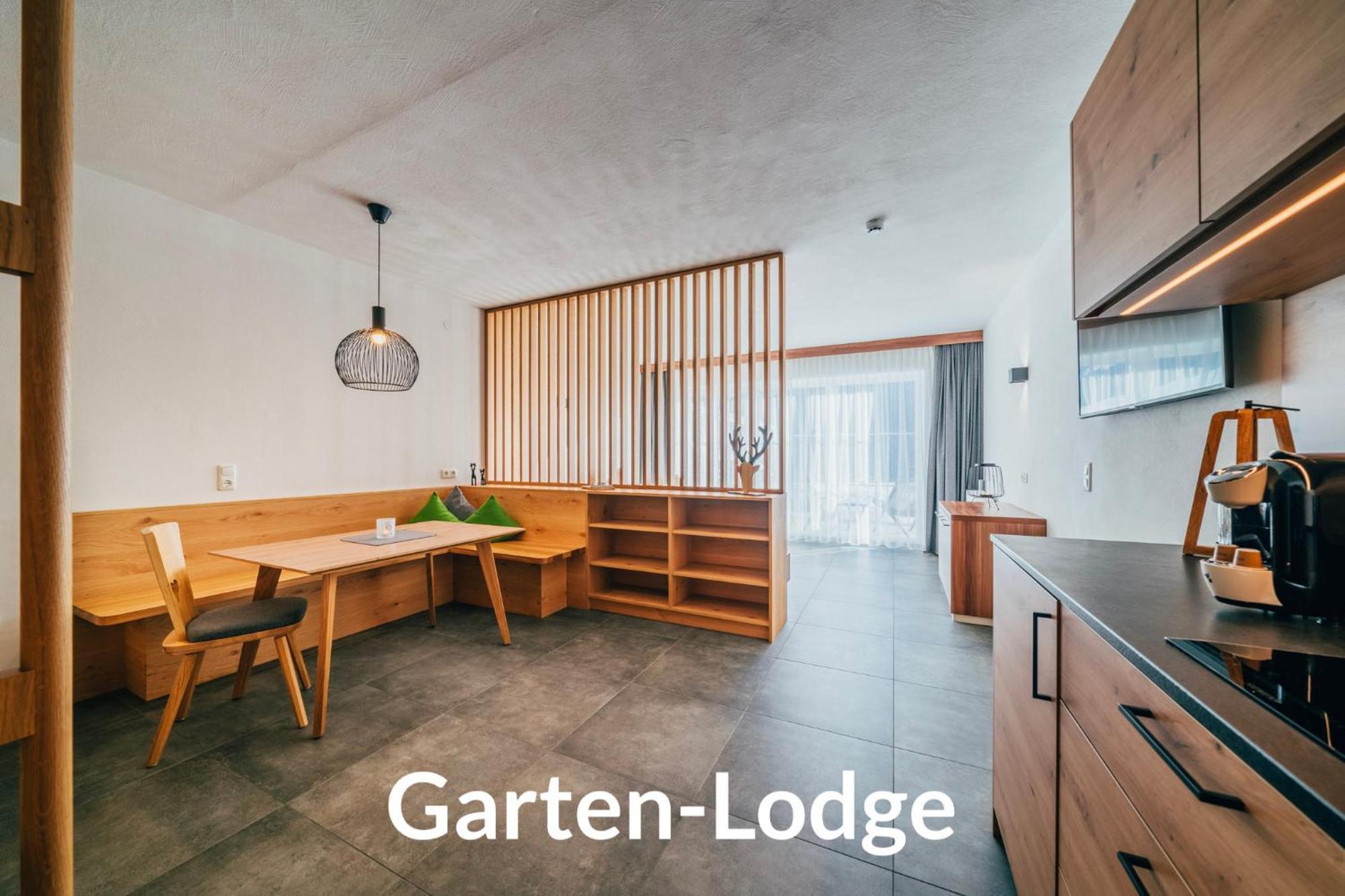 Tillga Glueck - 4 Stars Obertilliach Zewnętrze zdjęcie